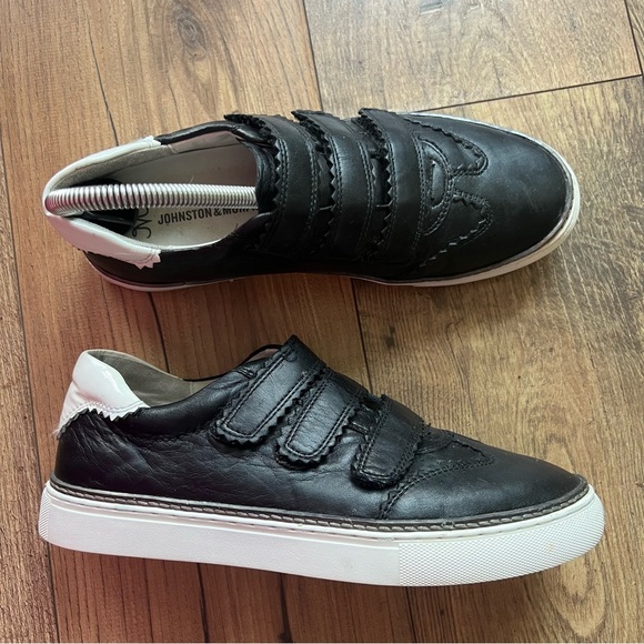 Johnston & Murphy Callie Tri-Strap Black White Leather Sneaker Shoes size 7.5 - Picture 6 of 13